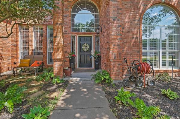 39 Oak Forrest Circle, Denton, TX 76210