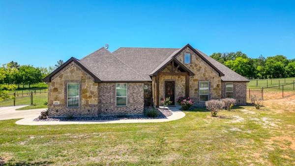 2004 Jo Jones,  Springtown,  TX 76082