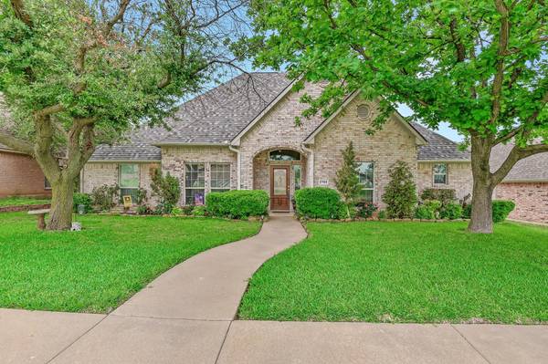 1709 Pecan Grove Road E, Sherman, TX 75090