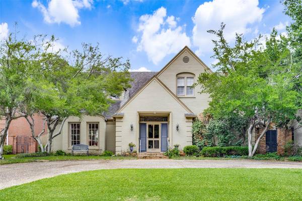 4207 Larchmont Street, University Park, TX 75205