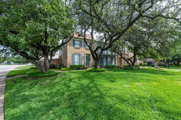 Dallas, TX 75220,3007 Valley Meadow Drive #3003