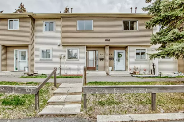 Calgary, AB T1Y 4W8,2519 38 ST NE #48