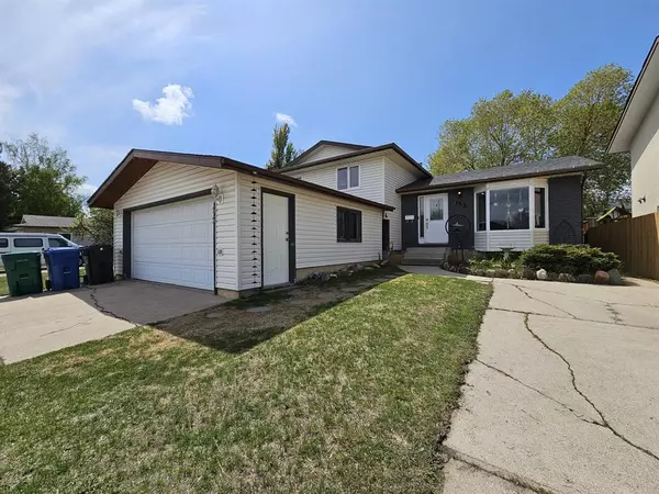 Lethbridge, AB T1K 5B4,155 Chippewa CRES W