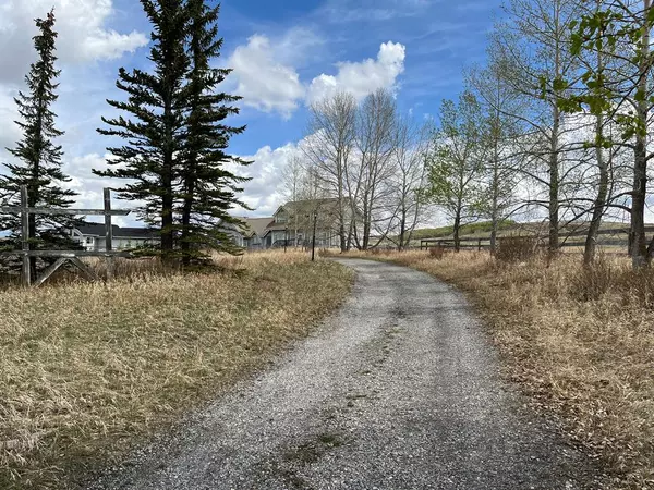 Rural Rocky View County, AB T4C 1A4,262150 Horse Creek RD