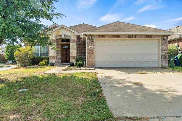 2001 Crosby Drive, Forney, TX 75126