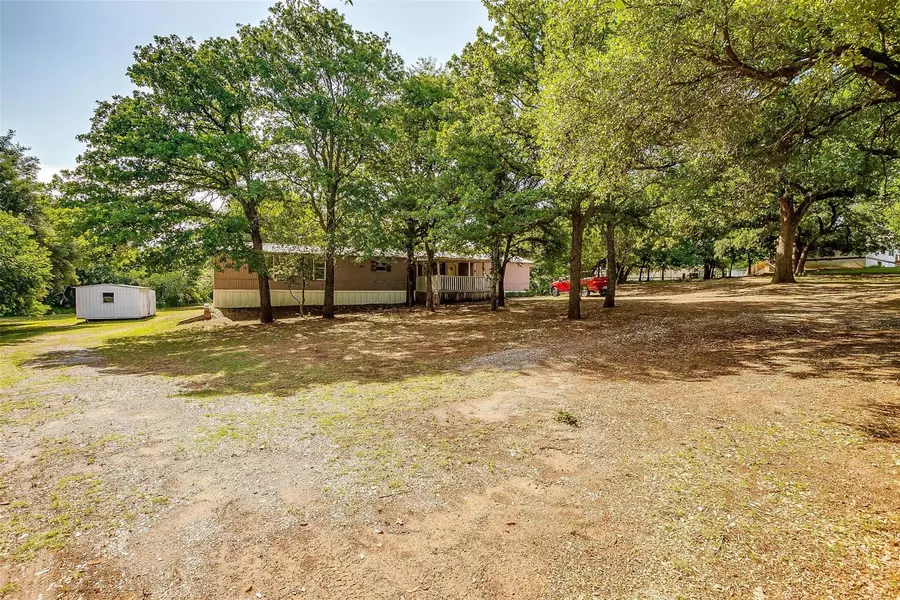 8648 Old Springtown Road, Springtown, TX 76082