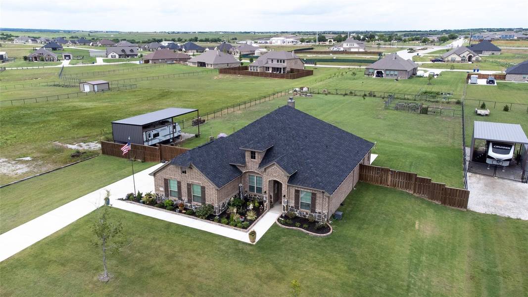 13609 Summer Moon Trail, Ponder, TX 76259