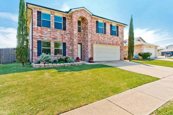 1002 Carthage Way, Arlington, TX 76017