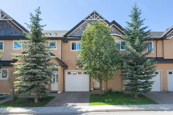 Calgary, AB T2M 4L4,151 23 AVE NW