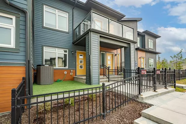 Calgary, AB T3R 1T5,91 Sage Bluff Gate NW