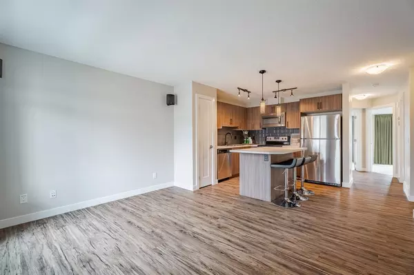 Calgary, AB T3R 1T5,91 Sage Bluff Gate NW