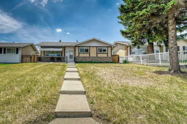 Calgary, AB T2A 2N4,227 52 ST NE