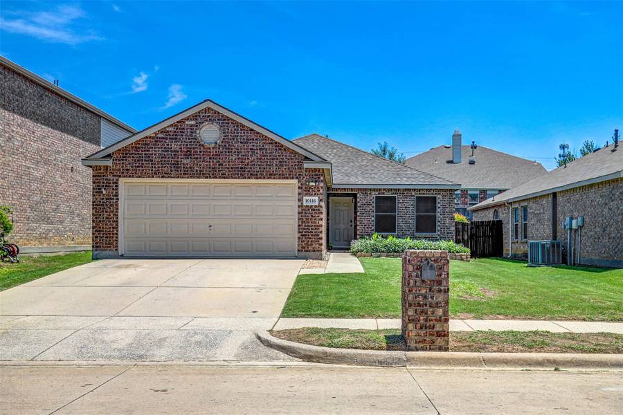 10116 Pear Street, Fort Worth, TX 76244