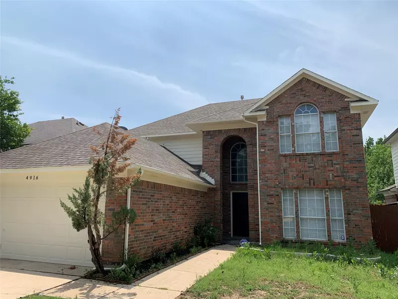 4916 Park Brook Drive, Fort Worth, TX 76137