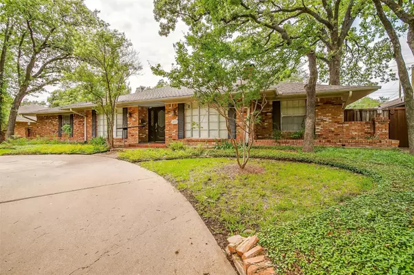 1617 Oak Meadow Drive, Irving, TX 75061