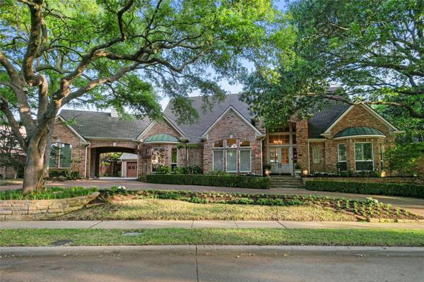 5212 Corinthian Bay Drive,  Plano,  TX 75093