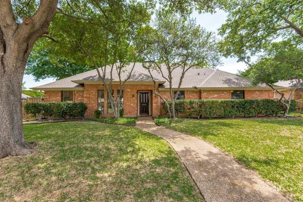 2220 Delmar, Plano, TX 75075