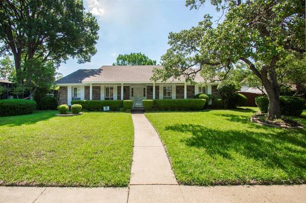 304 Shamrock Place, Richardson, TX 75081