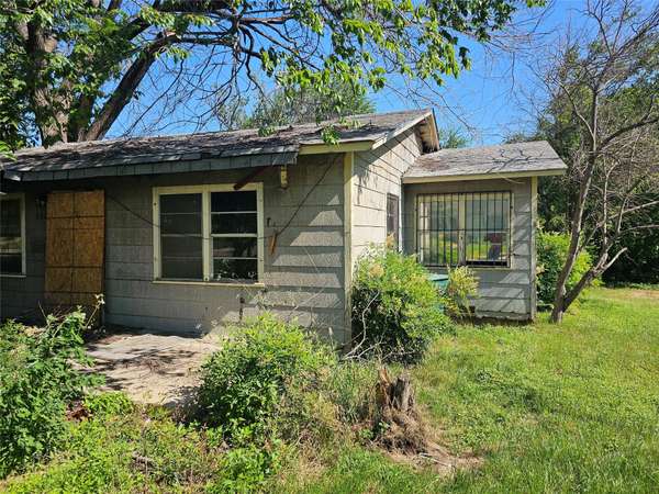 3329 Reed Street,  Fort Worth,  TX 76119