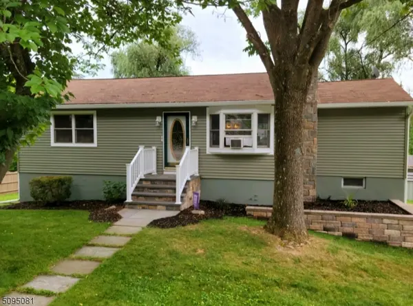 46 Zinnia Dr, Vernon Twp., NJ 07418