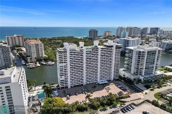 Fort Lauderdale, FL 33304,936 Intracoastal Dr  #11D