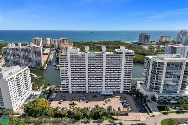 Fort Lauderdale, FL 33304,936 Intracoastal Dr  #11D