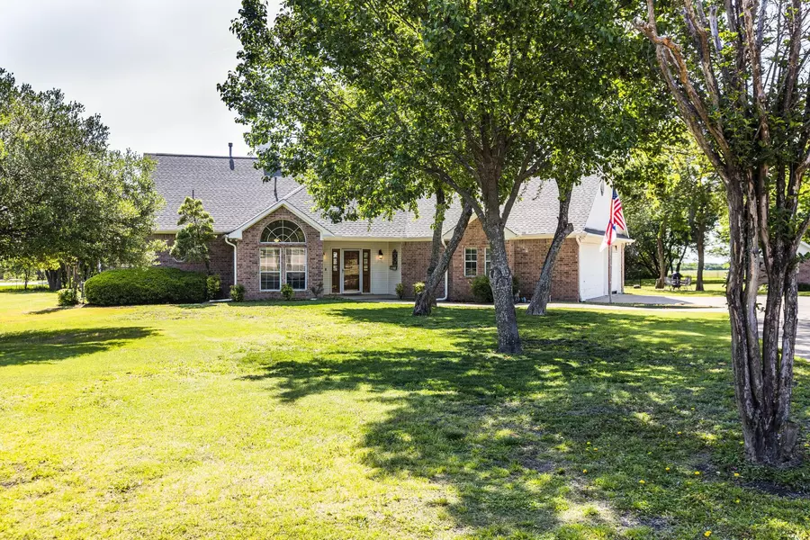 654 Equestrian Drive, Rockwall, TX 75032