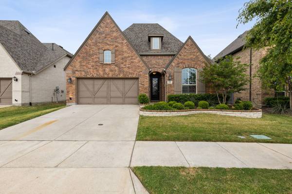 808 Parkland Drive, Little Elm, TX 76227