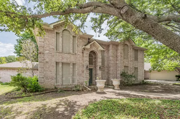 Fort Worth, TX 76116,3237 Riverwood Drive