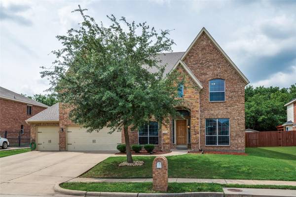 2311 Comanche Trail, Grand Prairie, TX 75052