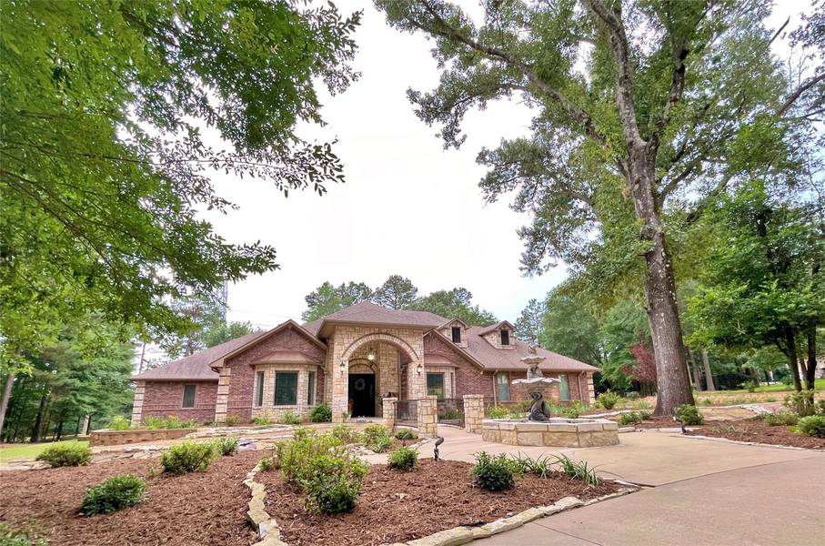 1935 Equestrian Lane, Tyler, TX 75703