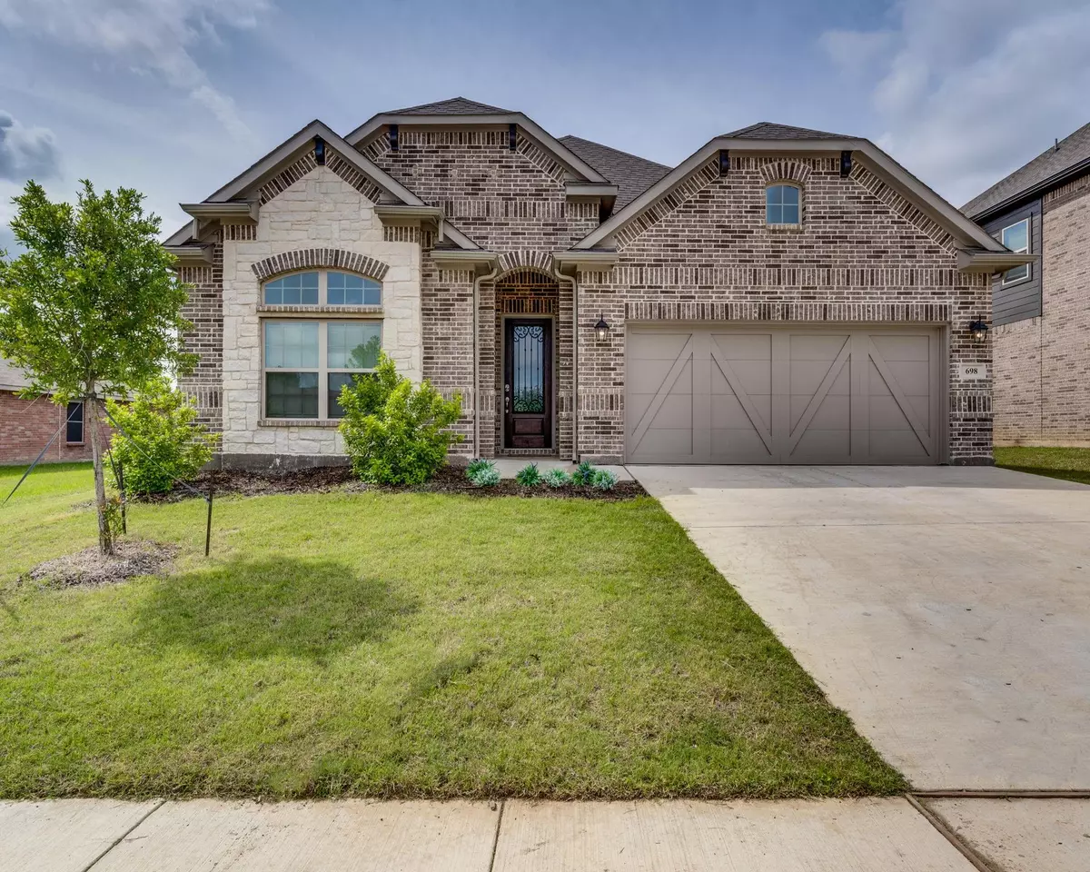 Arlington, TX 76002,698 Harris Ridge Drive