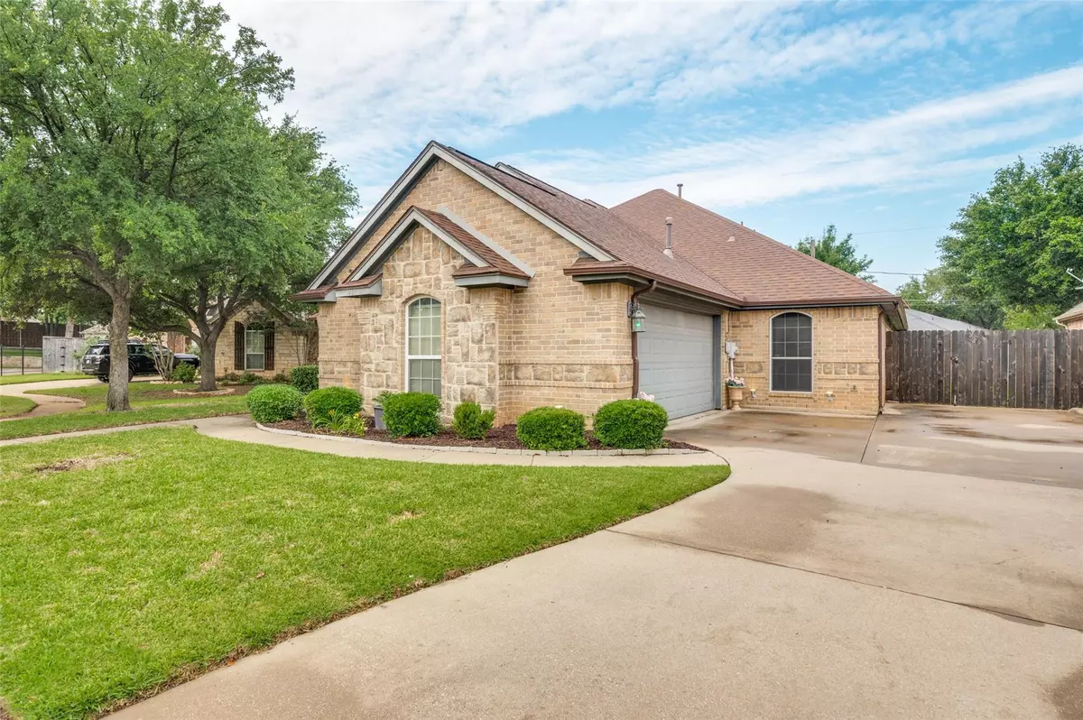 North Richland Hills, TX 76182,7405 Comis Drive