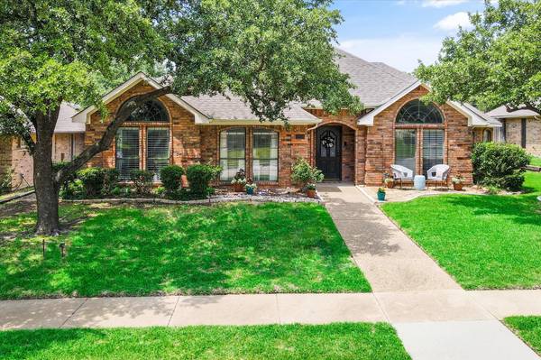 2309 Heatherwoods Way, Carrollton, TX 75007