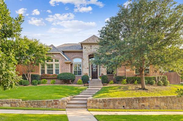 2604 Queen Margaret Drive, Lewisville, TX 75056