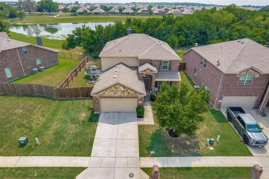 1212 Cheyenne Drive, Aubrey, TX 76227