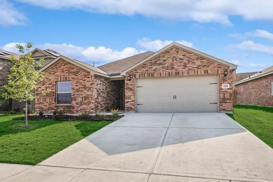 144 Bandana Circle, Newark, TX 76071