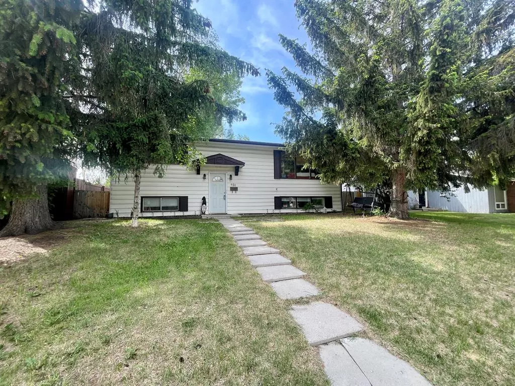 Calgary, AB t2j 4p7,551 Queensland CIR SE