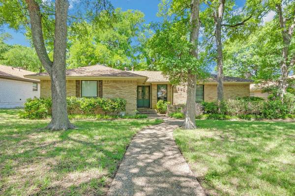 5837 Clendenin Avenue, Dallas, TX 75228