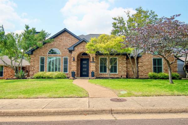 4044 Seabury Drive, Dallas, TX 75287