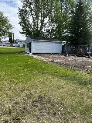 Olds, AB T4H 1M3,5357 Birch RD