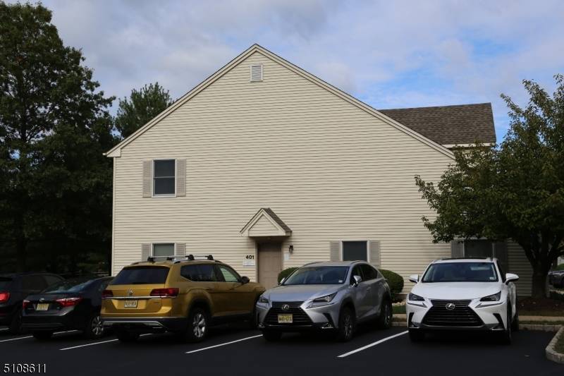 401 Towne Centre Dr, Hillsborough Twp., NJ 08844
