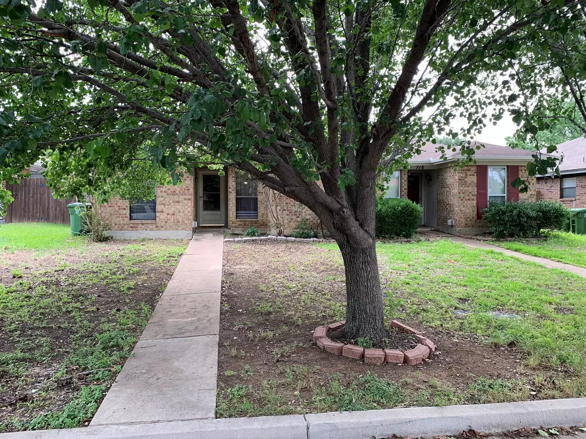 Grapevine, TX 76051,720 Cory Street