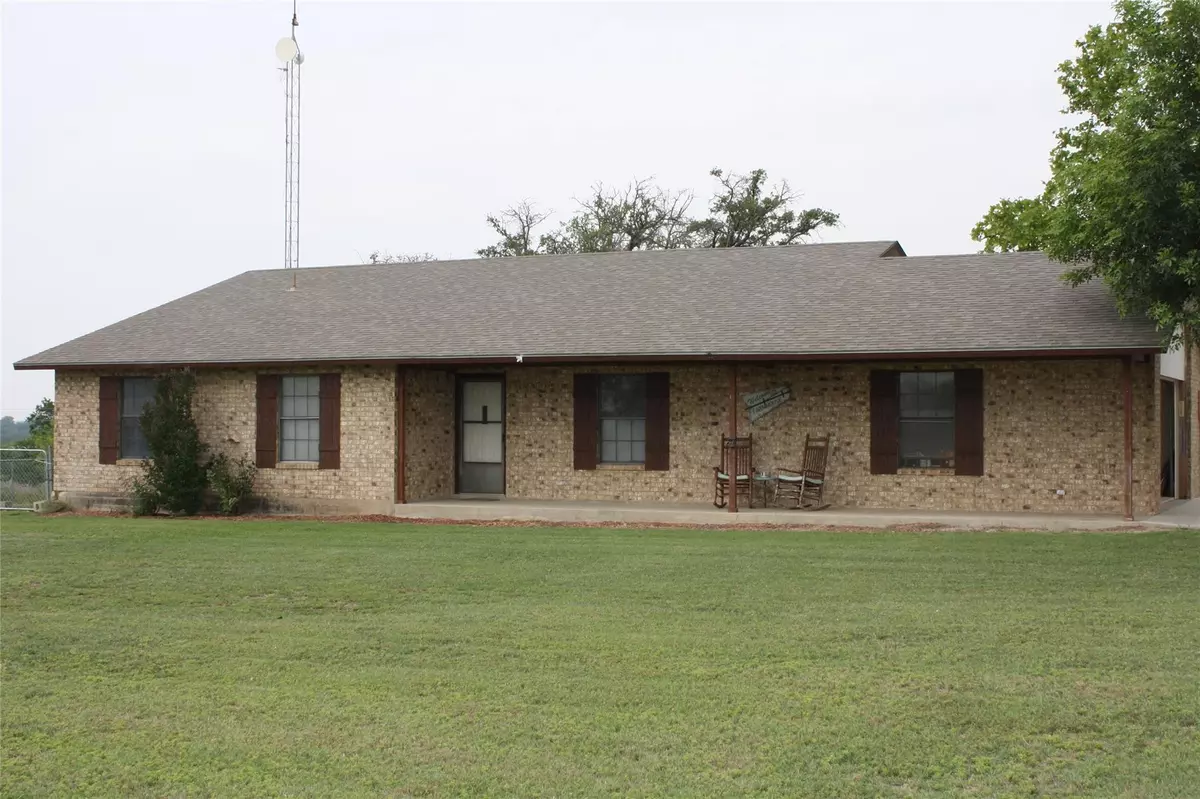 Comanche, TX 76442,250 County Road 401a