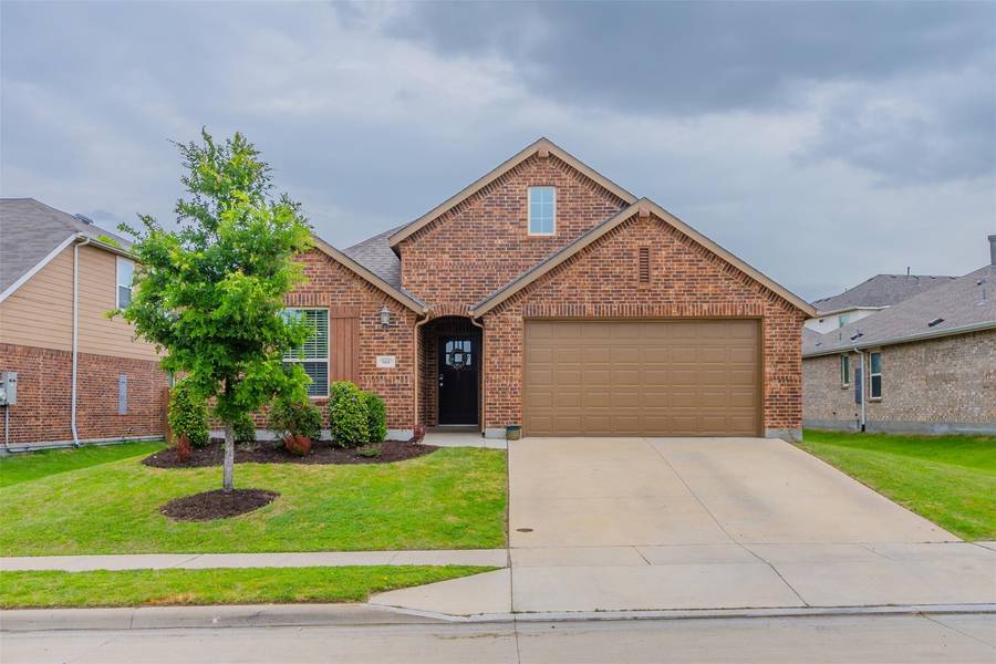 8404 Trickham Bend, Fort Worth, TX 76131