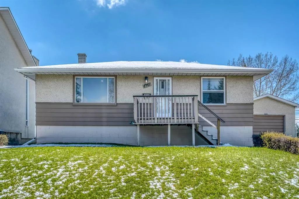 Calgary, AB T3B 1E6,4767 Montana CRES