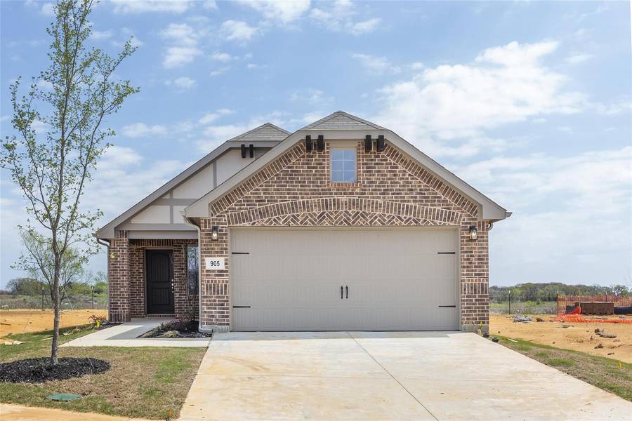 905 King Street, Aubrey, TX 76227