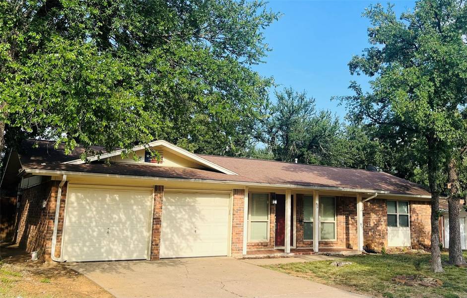 65 Somerset Terrace, Bedford, TX 76022