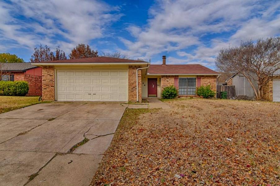 809 Levelland Drive, Arlington, TX 76017