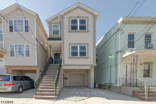 452 Fulton St, Elizabeth City, NJ 07206